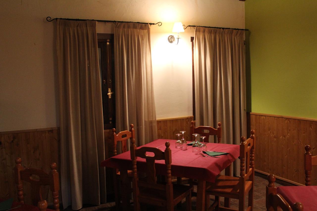 Hotel Rural Puerta De Monfrague 比利亚雷亚尔圣卡洛斯 外观 照片