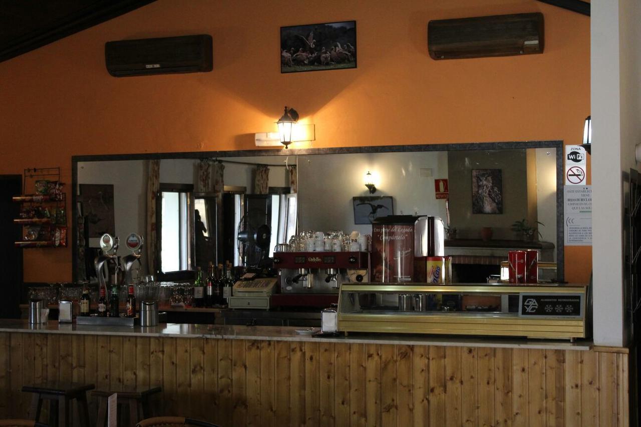 Hotel Rural Puerta De Monfrague 比利亚雷亚尔圣卡洛斯 外观 照片